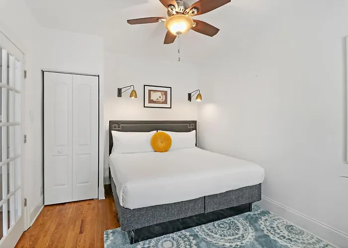 Modern 3br Apt In Boystown, 12-min Walk To Wrigley - Stratford 1s
